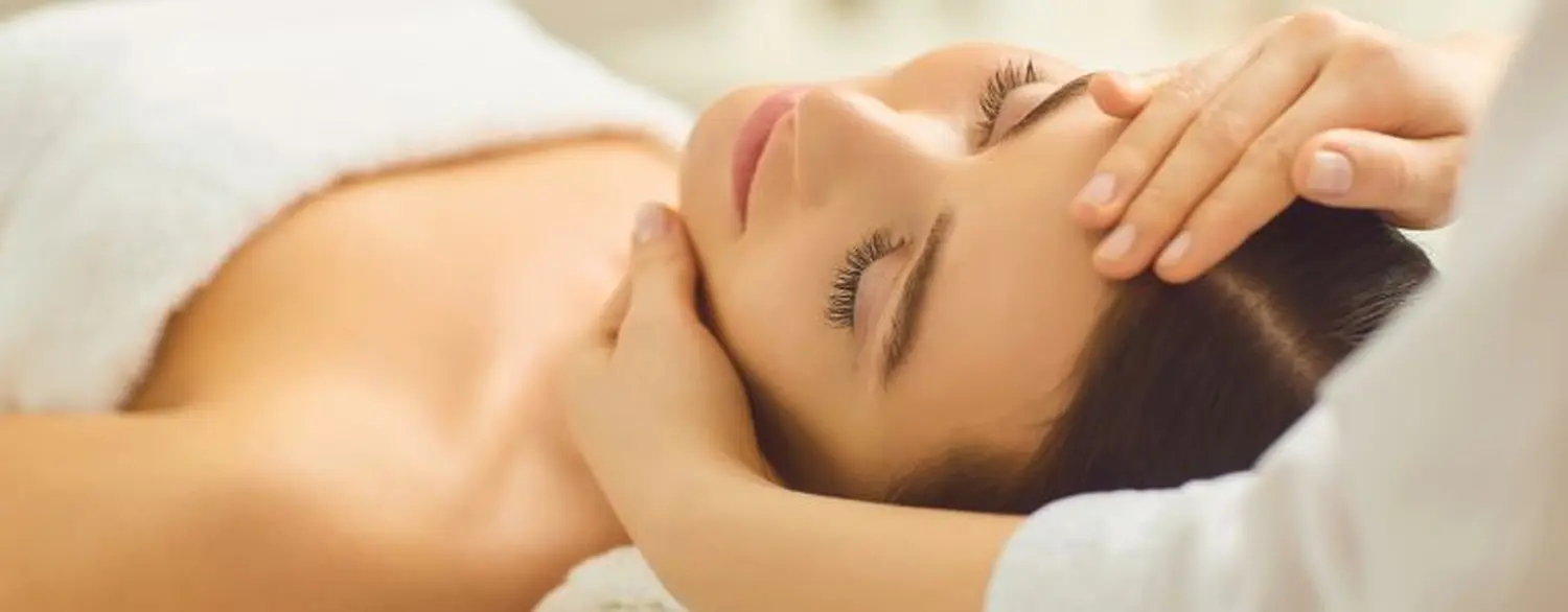 Gesichtsbehandlung im Wellnesszentrum Unterhaching
